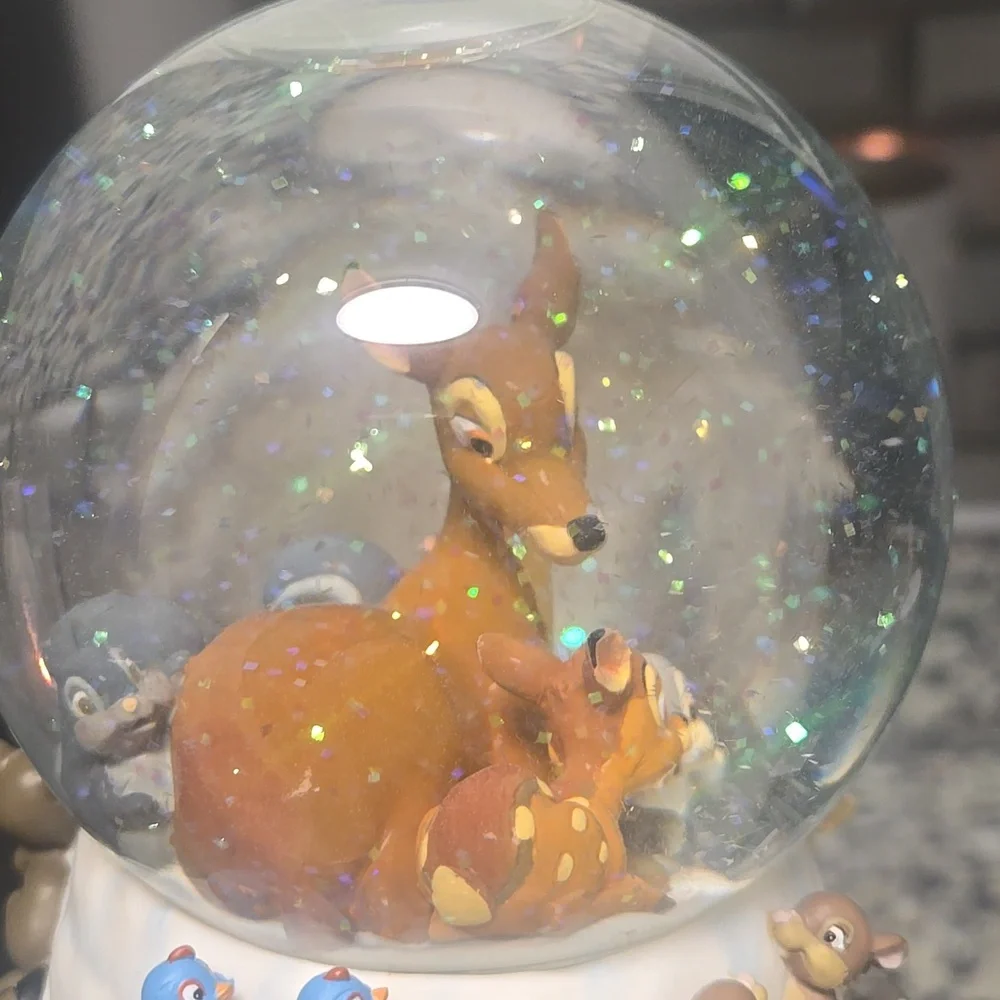 Disney Bambi Snow Globe with Forest Friends - Picture 7 of 8